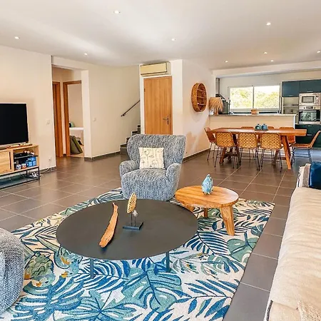 Mathilda Di Porto-vecchio Villa